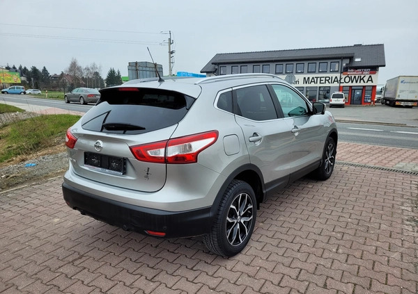 Nissan Qashqai cena 52500 przebieg: 77000, rok produkcji 2015 z Żabno małe 121